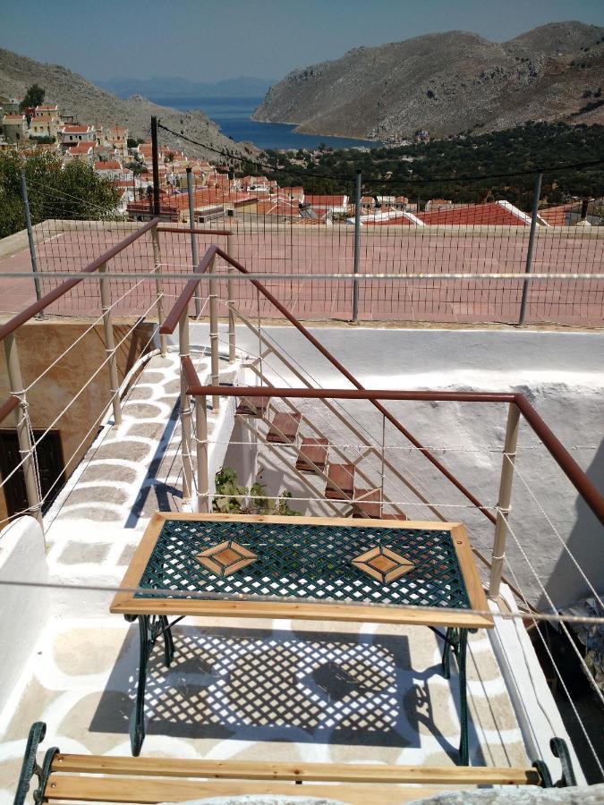 Marthas Traditional House Symi Exteriér fotografie