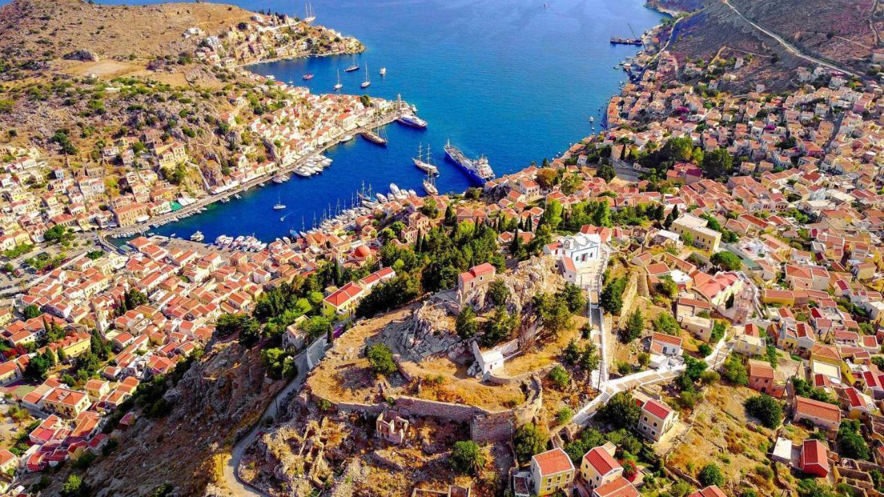 Marthas Traditional House Symi Exteriér fotografie